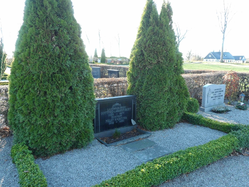 Grave number: ÖTN NNK7    13, 14