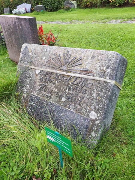 Gravnummer: NK F B  1039