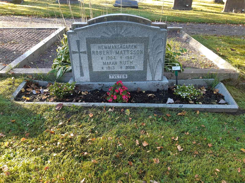 Hautatunnus: Fr 7   929-930