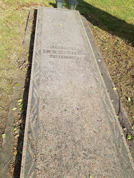 Grave number: 01   287