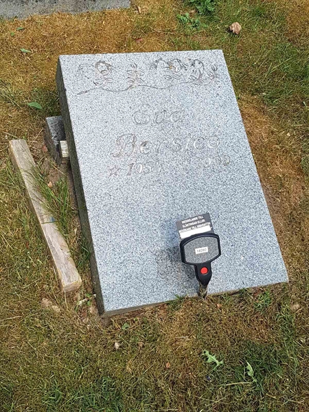 Grave number: 01 14280