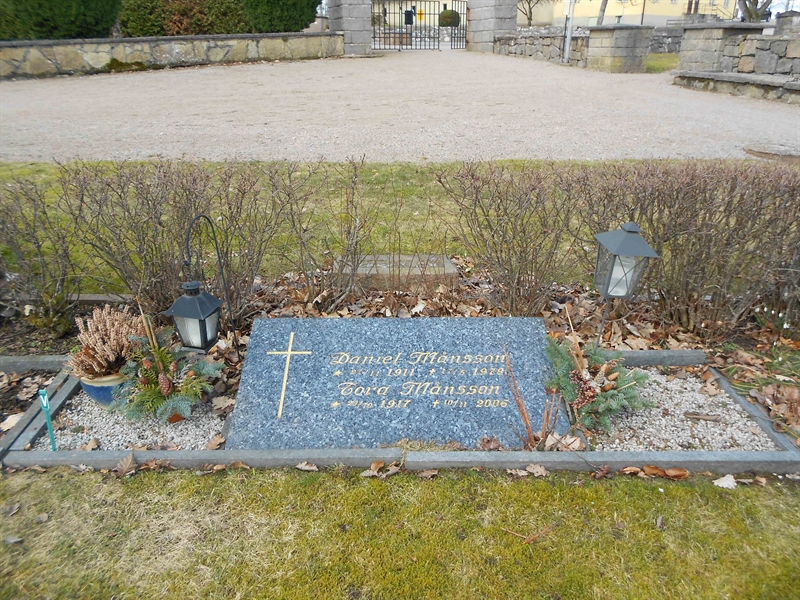 Grave number: NÅ N 1    13, NÅ N1 14