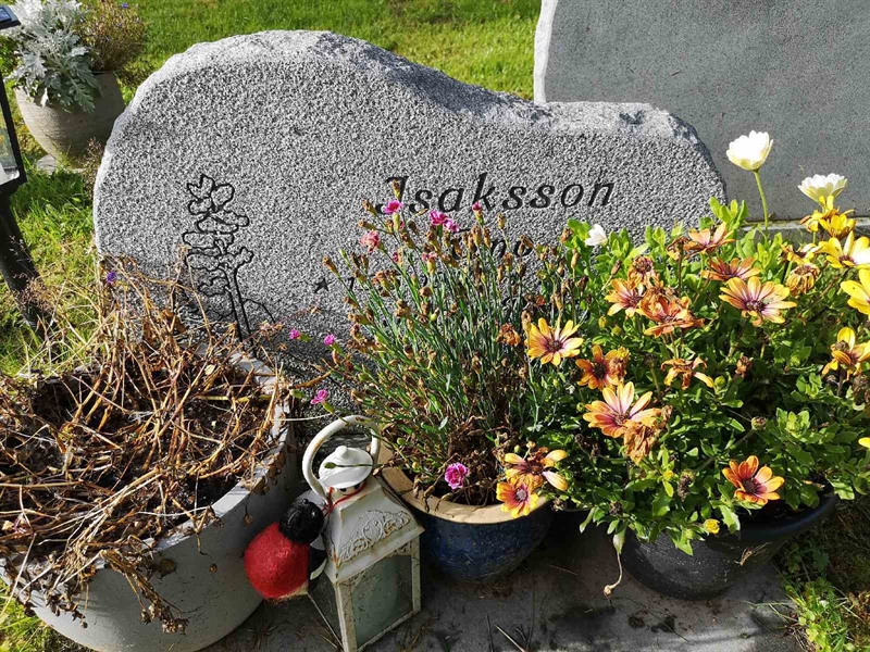 Hautatunnus: NK 22    18-19