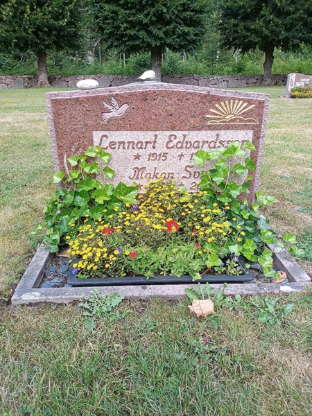 Gravnummer: Ek    76D