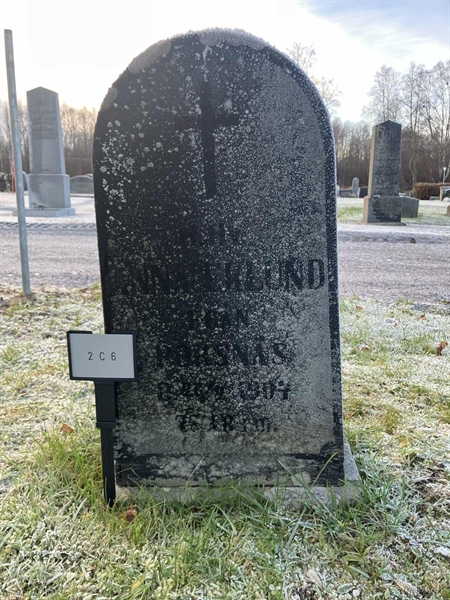 Hautatunnus: 2 C     6