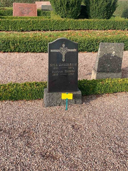 Grave number: TO F    35, 36, 37, 38, 39