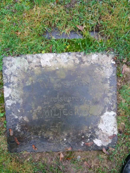 Grave number: 1 D    43a-b