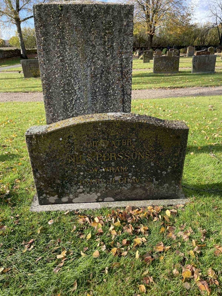 Grave number: VV 5   360, 361