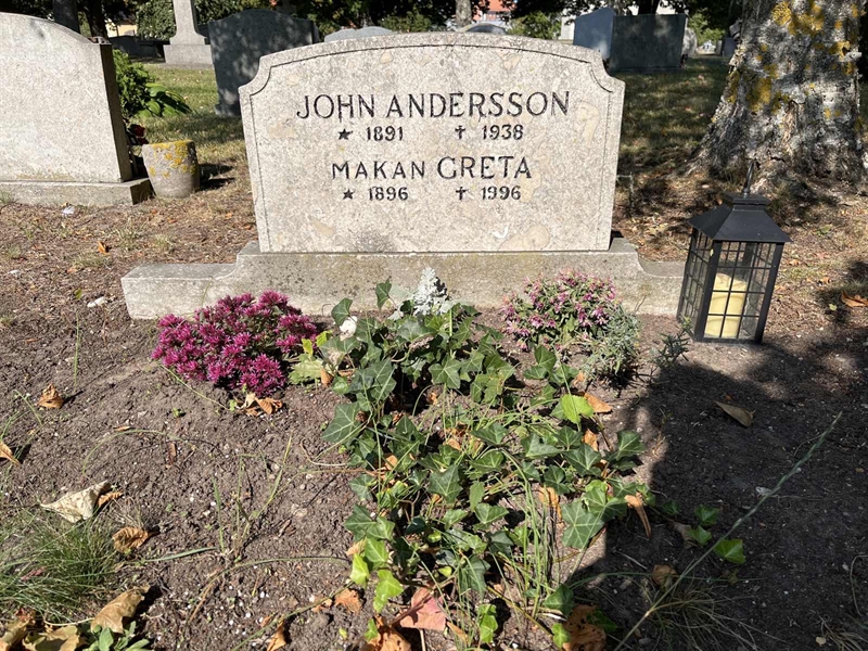 Grave number: Ö 05    39.A-B