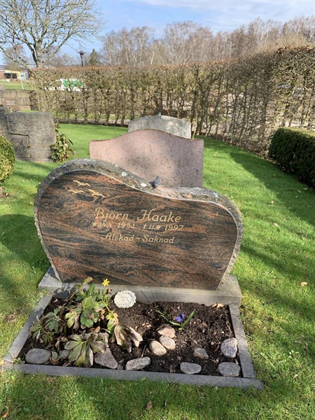 Grave number: SÖ K    66