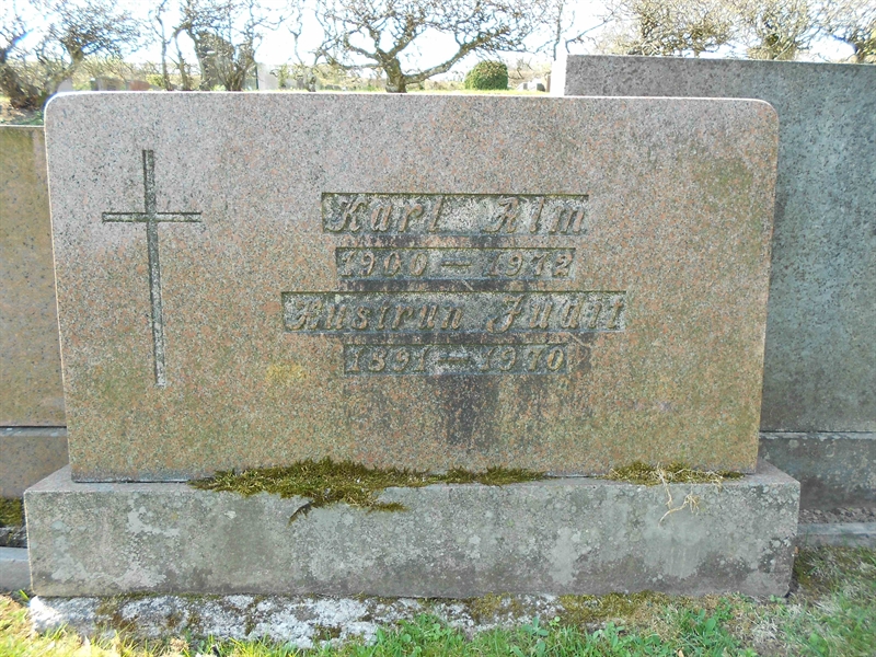 Grave number: NÅ M7    30, 31