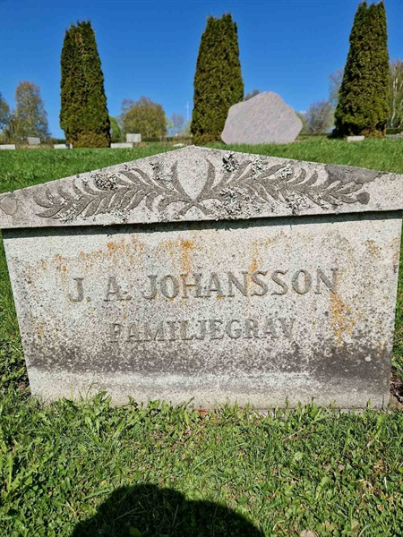Grave number: 501 18 4253-4256