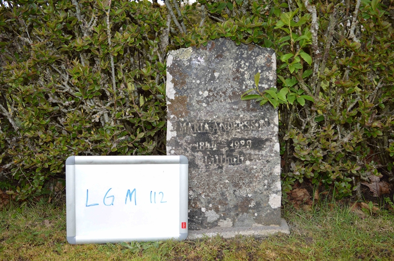 Grave number: LG M   112