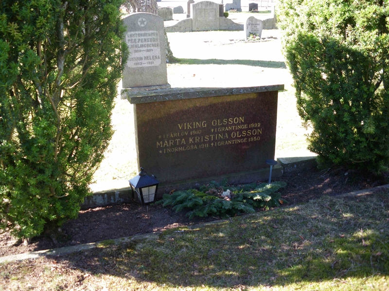 Grave number: SB 17    10