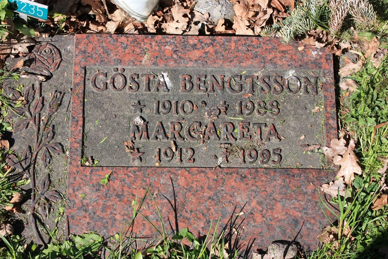 Grave number: Ö 46   235