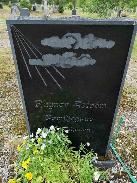 Hautatunnus: SK K    63