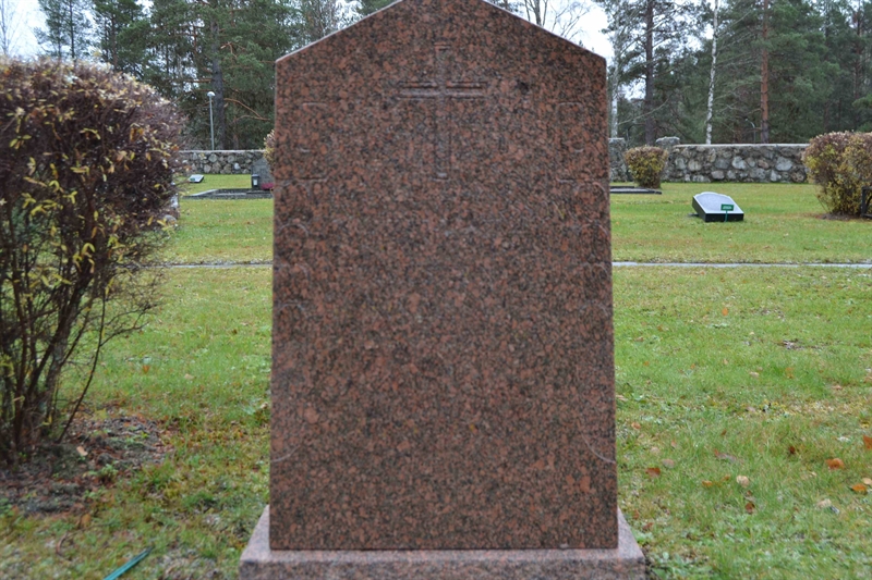 Grave number: 4 E    81
