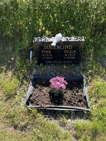 Grave number: 4 G GK    43