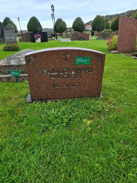 Grave number: KG 08   262