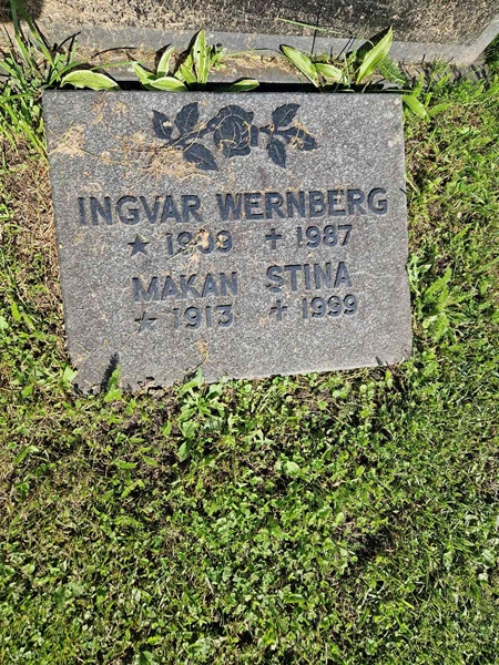 Grave number: 1 09     1