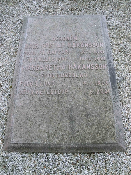 Grave number: KÄ A 107-110