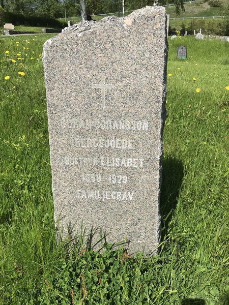 Grave number: KA F   557, 558