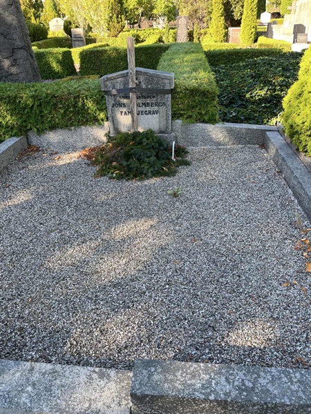 Grave number: VK II    77