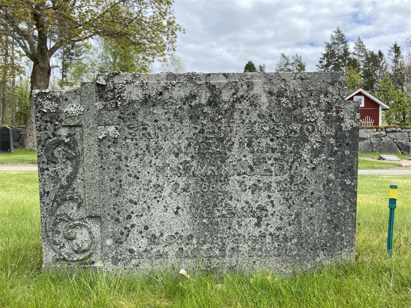 Grave number: 1 04 91, 92