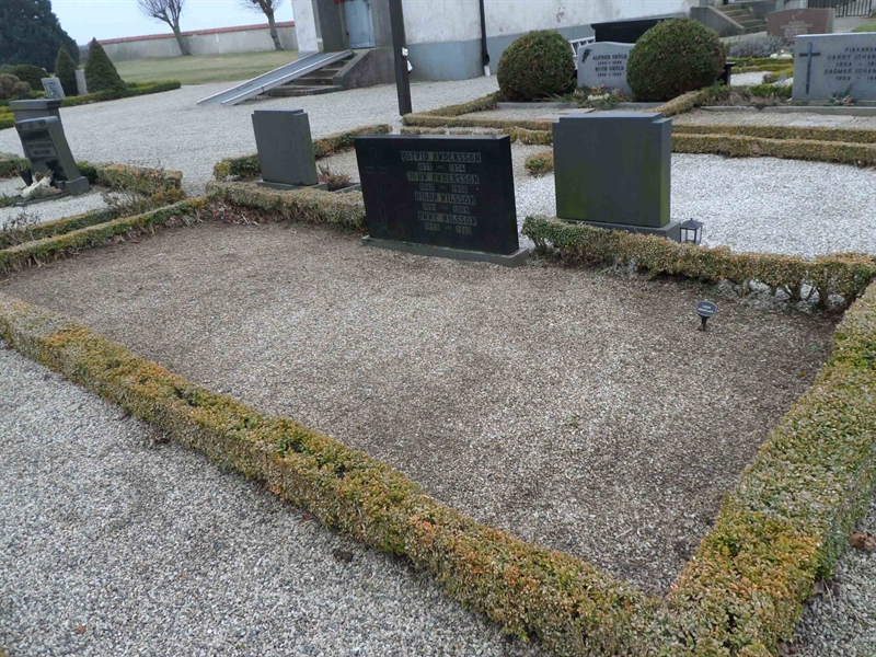 Grave number: 2 01  1963