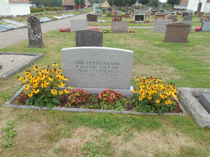 Grave number: VM E     3, 4