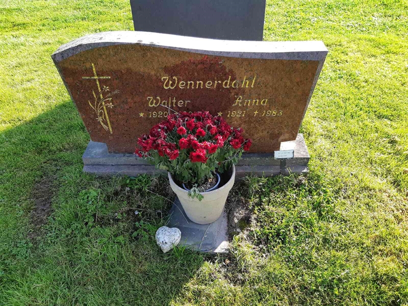 Hautatunnus: Fr 8   397-398