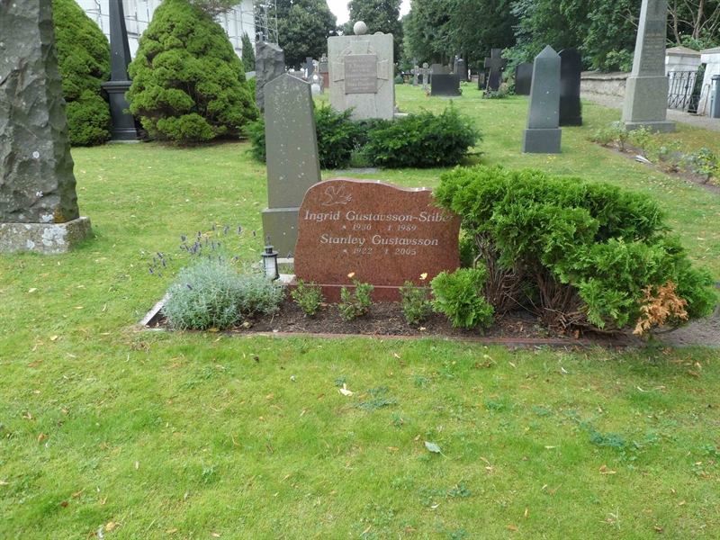 Grave number: SK B   134, 135