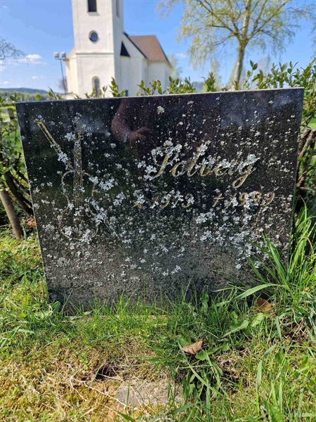 Grave number: 501 18 3681-3683