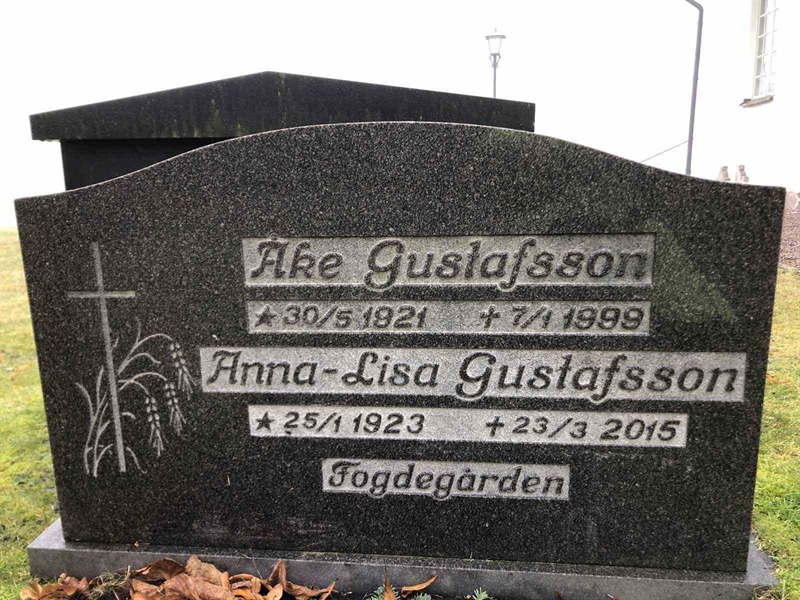 Grave number: FÄ J    21, 22