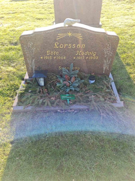 Grave number: SN 03    47, 48