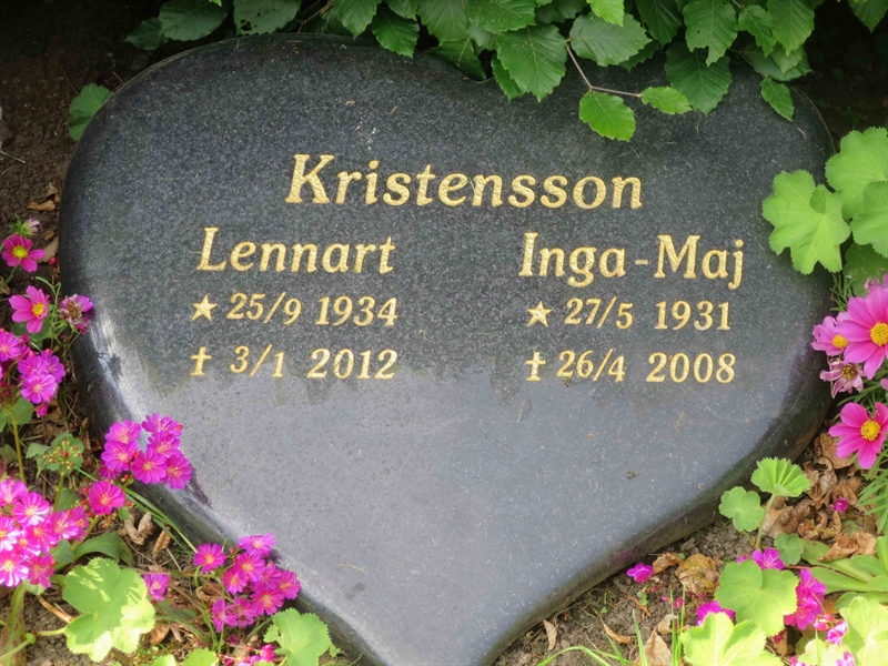 Grave number: HÖB 38    11