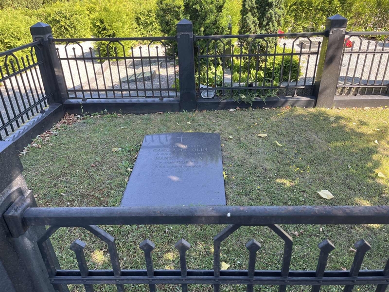 Grave number: NK V    80a