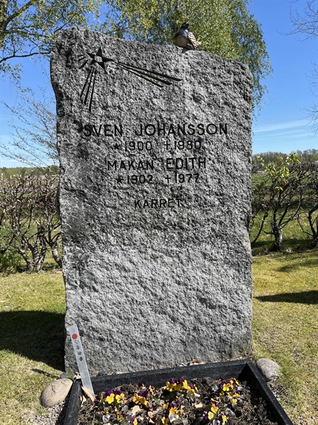 Grave number: AK S    38, 39