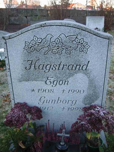 Grave number: KV 20    21