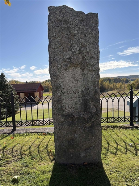 Grave number: H 1    79