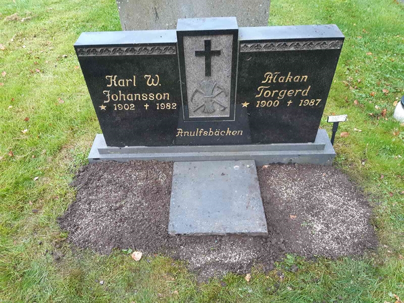 Gravnummer: Fr 7   386