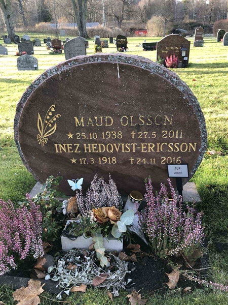 Grave number: TUR 2083B