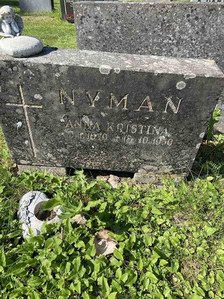 Hautatunnus: N 5 2   213