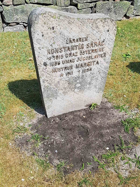 Grave number: 01  4446