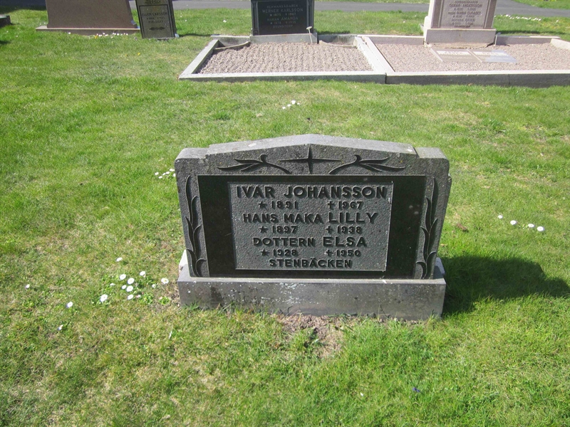 Grave number: 04 C  143, 144