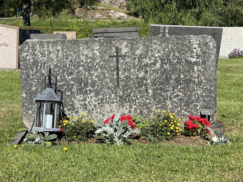 Grave number: 7 Ga 12    68