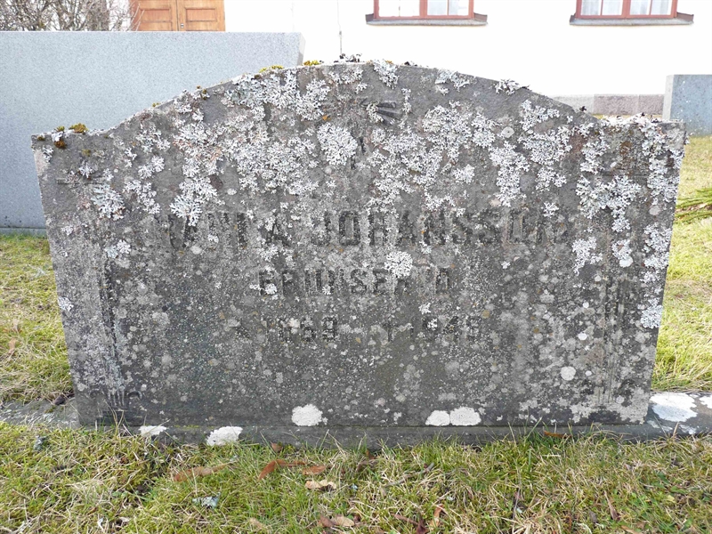 Grave number: SV 3   77