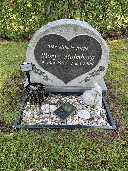 Grave number: 1 KV12   218