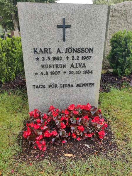 Grave number: VK D     1, 2