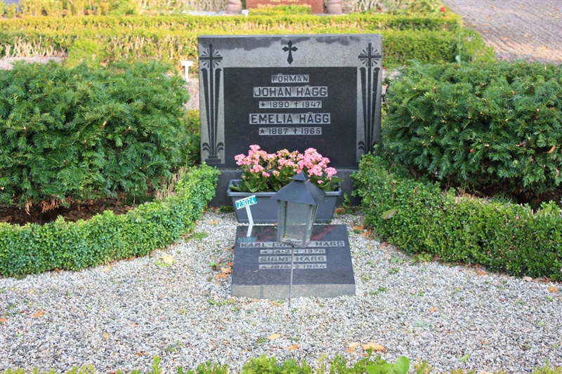 Grave number: Ö 23i    41, 42